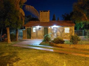 Casa · 14m² · 3 Cocheras · Casa Quinta a La Venta en Villa del Plata, Punta Lara, Ensenada.