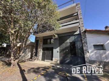 Bodega-Galpón · 279m² · 6 Ambientes · Galpón + Oficinas + Casa