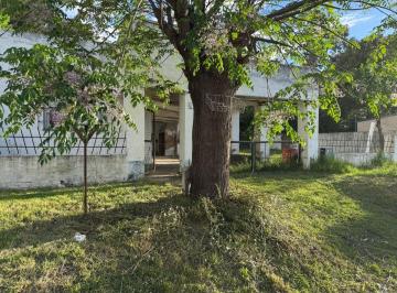 Casa de 4 ambientes, Campana · Venta Casa - Lote Los Cardales