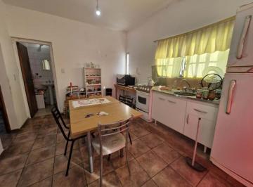 Casa · 44m² · 3 Ambientes · Venta - Casa Planta Alta - 2 Dorm. - Balcon - Barrio Bella Vista