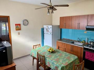 Casa · 120m² · 3 Ambientes · Casa en Venta Mansilla 5700 Wilde