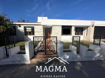 Casa de 11 ambientes, Córdoba · Casa Venta - Alto Verde - 2 Dorm.!