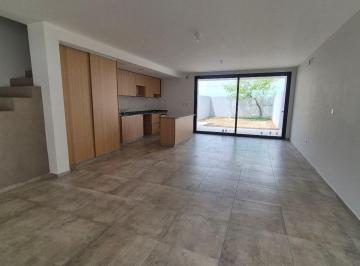 PH · 160m² · 3 Ambientes · 2 Cocheras · Manantiales Duplex en Venta