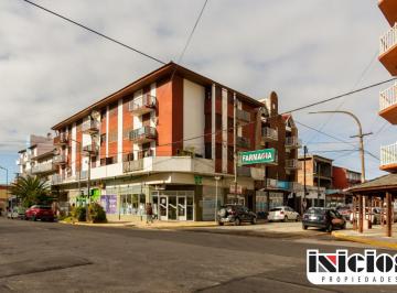 Departamento de 2 ambientes, Mar de Ajó · Departamento: Newbery N° 1491 Esq. Av Belgrano - Mar de Ajó Norte - C982