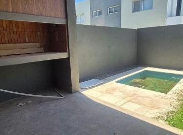PH · 150m² · 2 Ambientes · 1 Cochera · PH - Cordoba Capital