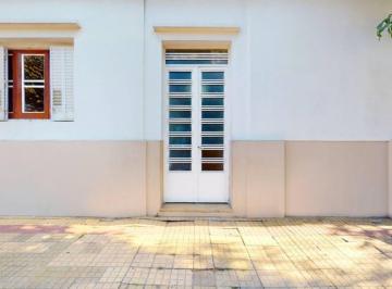 PH de 3 ambientes, La Plata · PH de Dos Dorm. con Cochera en Venta en Tolosa