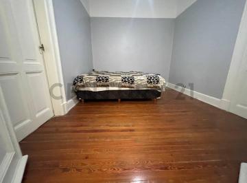 Departamento · 69m² · 4 Ambientes · Venta de PH 3 Ambientes en Balvanera