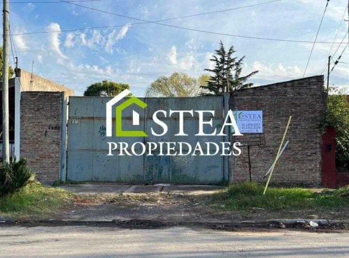 Terreno · 180m²