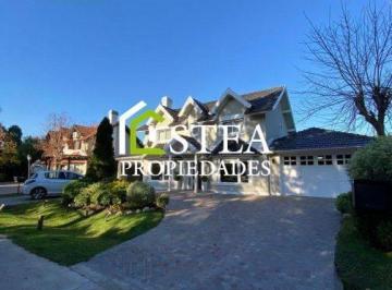 SPC-SPC-62_2 · Casa en Venta en Echeverria del Lago