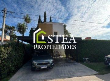 SPC-SPC-97_2 · Casa de Diseño con 4 Dorm. y Piscina en Venado 1 - Venta