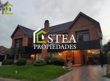 SPC-SPC-111_2 · Casa en Venta en Country Club Venado