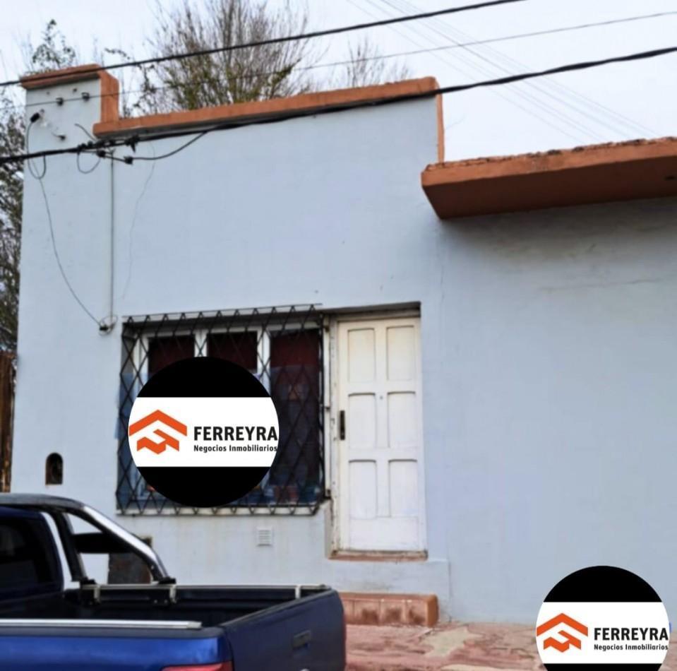 Casa 123m² a estrenar con galpón — Av. Pedro Luro