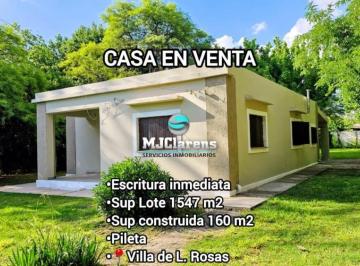 Casa · 160m² · 4 Ambientes · 1 Cochera · Casa en Venta Escritura 3 Habitaciones Pileta Villa Delas Rosas