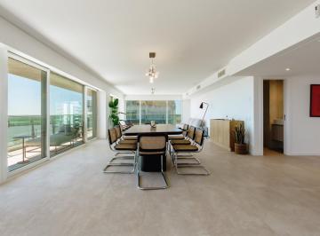 Departamento · 202m² · 4 Ambientes · Departamento en Centro