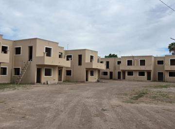 Casa · 65m² · 6 Ambientes · 1 Cochera · Greenwood Inmobiliaria Vende Complejo Azcuenaga de Departamentos y Duplex