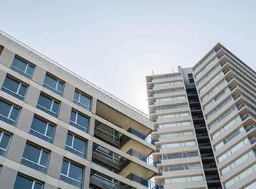 Departamento · 60m² · 2 Ambientes · 1 Cochera · Av L Candido Carballo Al 100 - Venta Departamento 1 Dormitorio con Cochera en Rosario