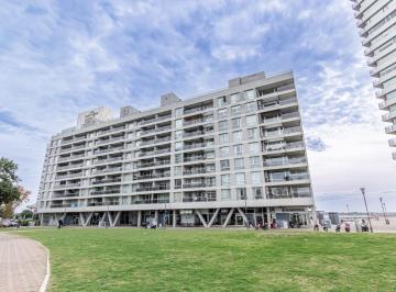Departamento · 60m² · 2 Ambientes · 1 Cochera · Av L Candido Carballo Al 100 - Venta Departamento 1 Dormitorio con Cochera en Rosario