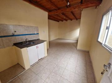 Departamento de 1 ambiente, La Rioja · Monoambientes en La Rioja - Zona Unlar