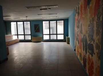 Oficina comercial · 620m² · 20 Ambientes · 1 Cochera · Alquiler de Oficina Premium en Edificio Histórico 620 m²
