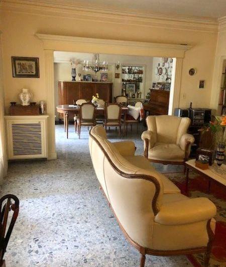 Casa · 482m² · 5 Ambientes · 3 Cocheras