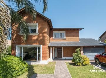 Casa · 239m² · 6 Ambientes · 2 Cocheras · Venta Casa Funes Hills San Marino Barrio Privado