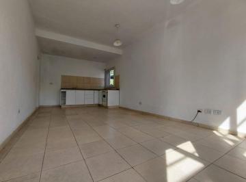 Departamento de 2 ambientes, Pilar · Departamento Pb 2 Ambientes Al Frente. Apto Profesional.