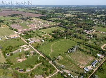 Campo · 37237m² · Venta Parcelas 4,96 Hectáreas Zona Polo Centauros, Pilar