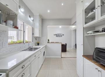 Departamento · 82m² · 3 Ambientes · Venta | Departamento 3 Ambientes | Terraza | Ramos Mejía Centro
