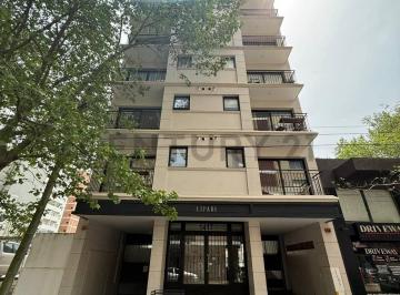 Departamento · 51m² · 2 Ambientes · 1 Cochera · 2 Ambientes Al Frente C/balcon Edificio Joven La Perla