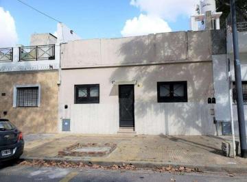 Casa de 3 ambientes, Villa Santa Rita · Hermos Casa, Lote Propio de 8.45x9.36 - 525 m² Vendibles - Excelente Estado De160 m² C/ Patio y Terraza