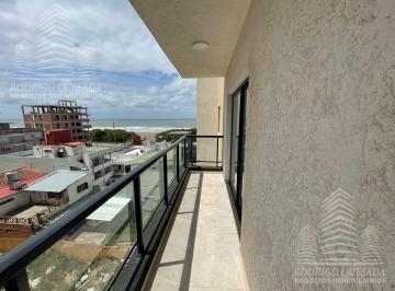 Departamento · 45m² · 2 Ambientes · Excelente Departamento de 2 Ambientes con Vista Lateral Al Mar - a Estrenar!