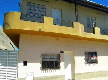 Casa de 3 ambientes, Ciudad de Santa Fe · En Venta Casa Sobre Pje Koch Al 3700
