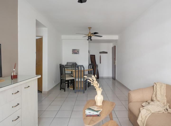 Departamento 3 Ambientes con Balcon. Pileta. Jardin.
