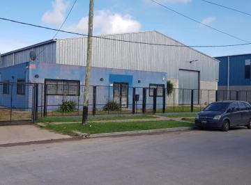 Bodega-Galpón · 610m² · Venta Excelente Galpón en Parque Industrial Burzaco