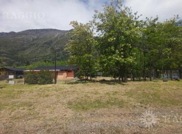 Casa · 100m² · 3 Ambientes · 3 Cocheras · Casa con 2ha de Terreno, Frente de Ruta y Costa de Rio - El Hoyo (Ez - 45)