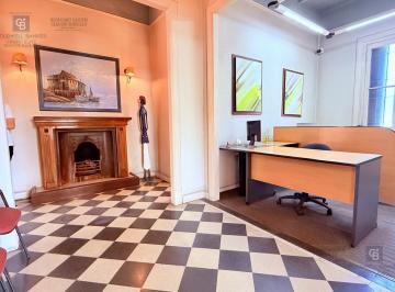 Casa · 105m² · 3 Dormitorios · 1 Cochera · Venta Casa Cochera Patio Lomas de Zamora Oeste