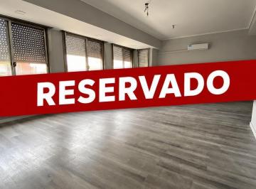 Oficina comercial · 250m² · 6 Ambientes · Alquiler Oficina 250 m² a m de Av - Sin Expensas