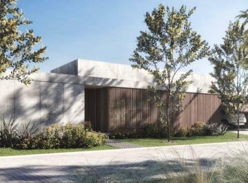 Casa · 200ha · 8 Ambientes · 2 Cocheras · Casoria Casas Village – Vivir Bien También Es Una Inversión Inteligente