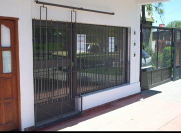 Local comercial de 5 ambientes, Resistencia · Inmueble Sobre Importante Av