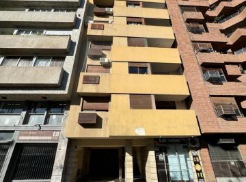 Departamento · 44m² · 2 Ambientes · Departamento en Venta de 1 Dormitorio en El Centro - Frente a Plaza de La Independencia