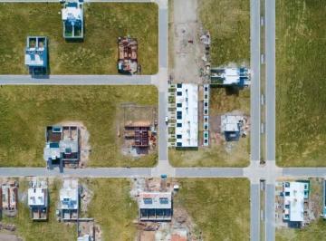 Terreno · 3600000m² · Docta Parque Lote en Venta 360 m²