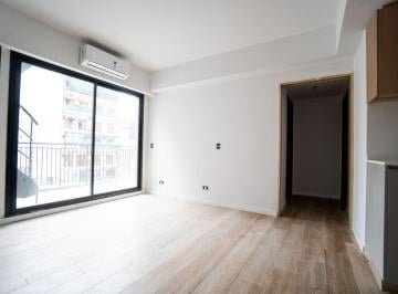 Departamento de 2 ambientes, Caballito · Luminoso 2 Ambientes con Balcón y Terraza Privada de 40 m².