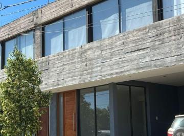 Departamento de 5 ambientes, Puente de Hierro · Cortaderas - Rodeo de La Cruz