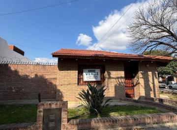 Casa · 102m² · 2 Dormitorios · 1 Cochera · Casa en Residencial Velez Sarsfield