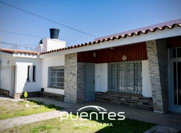 Foto · Casa en Venta en B Escobar - Bajo Palermo - 3 Dorm - 2 Baños - Local - Galpon