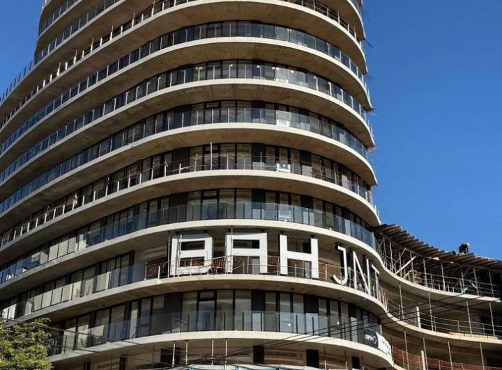 Desarrollo vertical · Bah - Av San Juan y Alberti