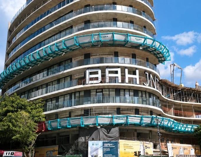Desarrollo vertical · Bah - Av San Juan y Alberti