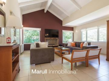 Casa · 1500m² · 5 Ambientes · 2 Cocheras · Casa en Venta Piedras Blancas 3 Dorm. Seguridad Planta Baja