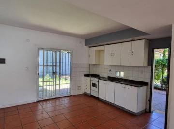 PH · 133m² · 5 Ambientes · 1 Cochera · Vendemos PH de Cuatro Ambientes en Ituaingo