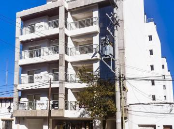 Departamento · 137m² · 4 Ambientes · 1 Cochera · Departamento en Venta 3 Dorm. Edificio Alvarado